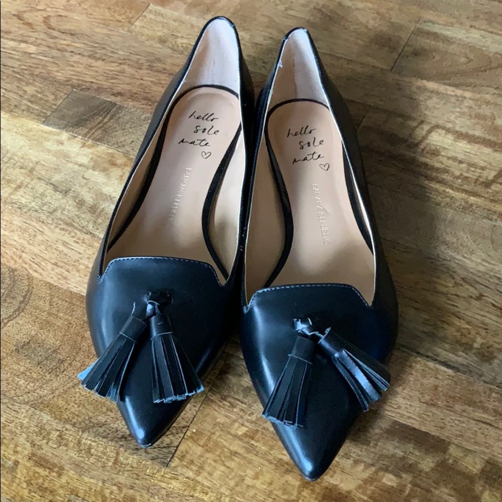 NWOT Banana Republic flats